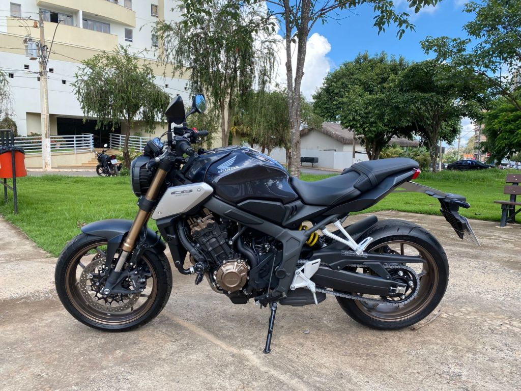 Honda CB 650 R 2022/2022 - Chibiu Motos - Motos Nacionais e Importadas, Oficina Especializada, Loja de PeÃ§as, AcessÃ³rios e Boutique - Patos de Minas/MG