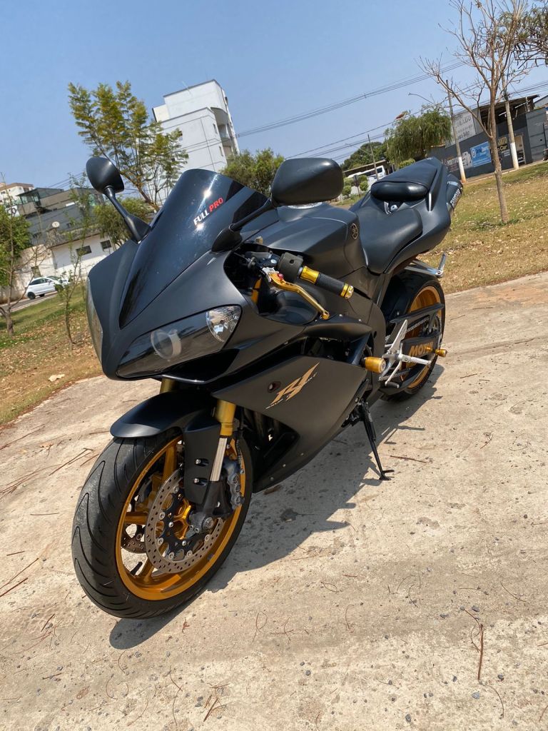 Yamaha R1 2007/2008 - Chibiu Motos - Motos Nacionais e Importadas, Oficina Especializada, Loja de PeÃ§as, AcessÃ³rios e Boutique - Patos de Minas/MG