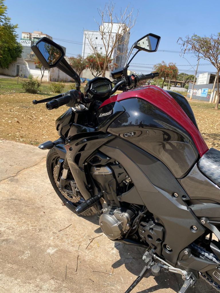 Kawasaki Z 1000 2014/2015 - Chibiu Motos - Motos Nacionais e Importadas, Oficina Especializada, Loja de PeÃ§as, AcessÃ³rios e Boutique - Patos de Minas/MG