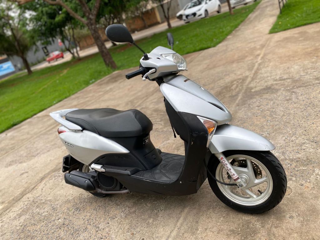 Honda Lead 110 2008/2008 - Chibiu Motos - Motos Nacionais e Importadas, Oficina Especializada, Loja de PeÃ§as, AcessÃ³rios e Boutique - Patos de Minas/MG