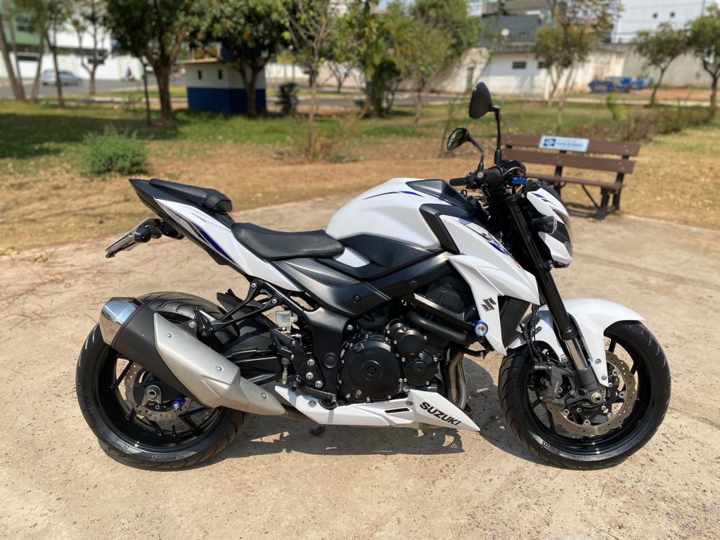 Suzuki GSX S750 A 2019/2020 - Chibiu Motos - Motos Nacionais e Importadas, Oficina Especializada, Loja de PeÃ§as, AcessÃ³rios e Boutique - Patos de Minas/MG