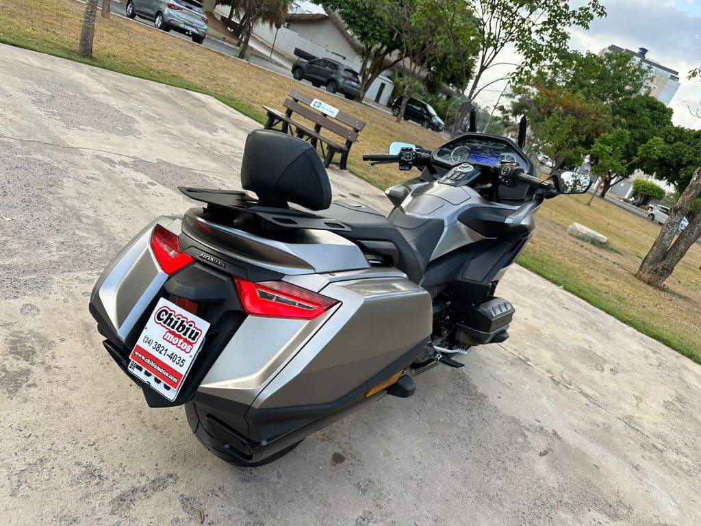 Honda Gold Wing 1800 2018/2019 - Chibiu Motos - Motos Nacionais e Importadas, Oficina Especializada, Loja de PeÃ§as, AcessÃ³rios e Boutique - Patos de Minas/MG