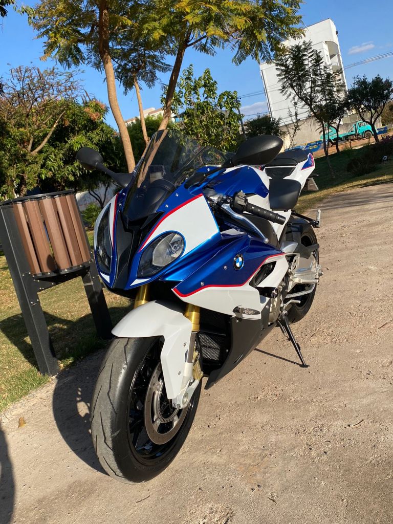 BMW S 1000 RR 2015/2016 - Chibiu Motos - Motos Nacionais e Importadas, Oficina Especializada, Loja de PeÃ§as, AcessÃ³rios e Boutique - Patos de Minas/MG