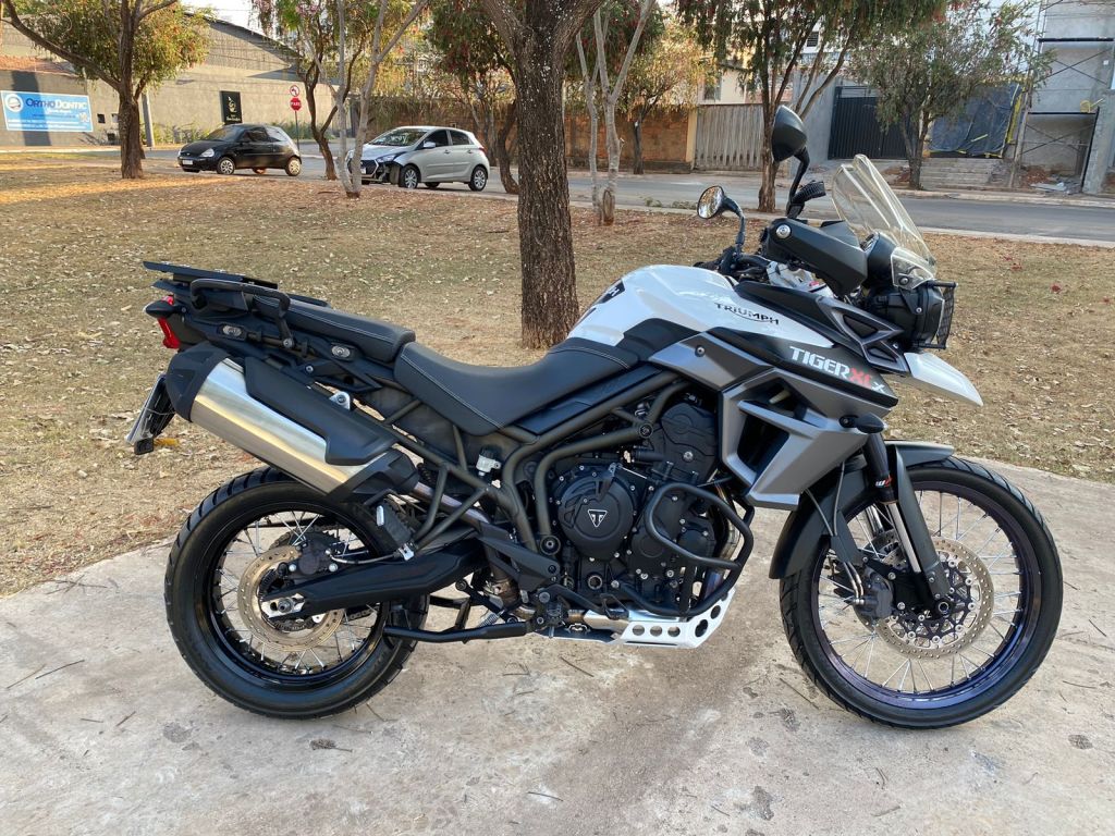 Triumph Tiger 800 XCX 2017/2018 - Chibiu Motos - Motos Nacionais e Importadas, Oficina Especializada, Loja de PeÃ§as, AcessÃ³rios e Boutique - Patos de Minas/MG