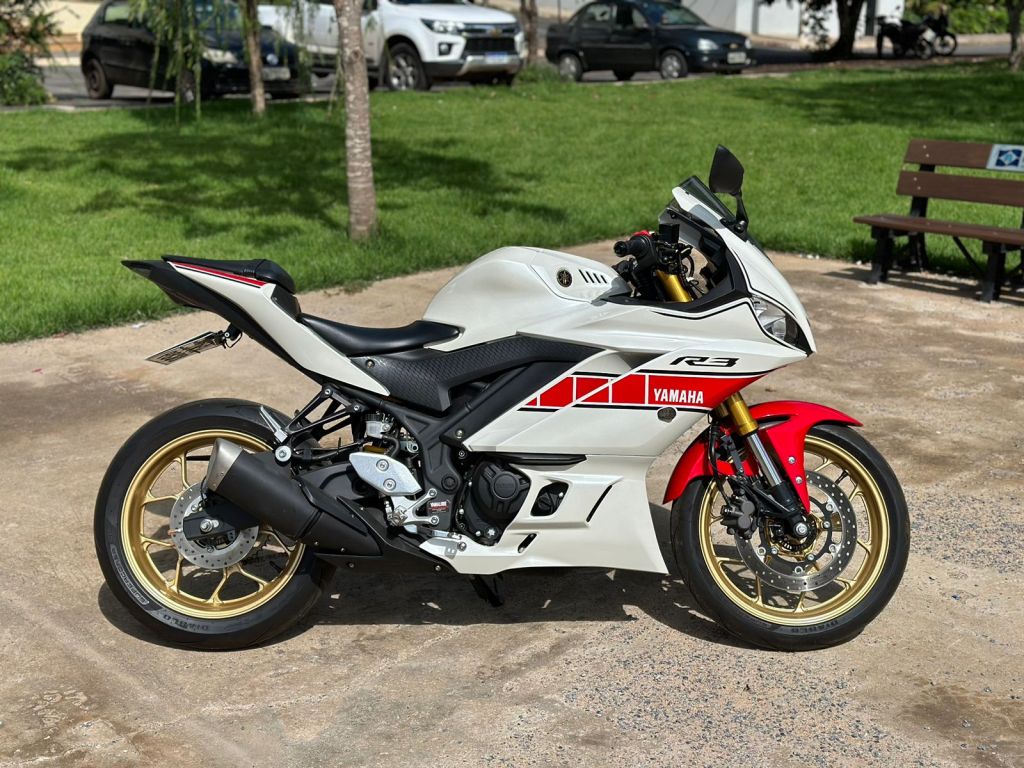 Yamaha R3 320cc 2022/2023 - Chibiu Motos - Motos Nacionais e Importadas, Oficina Especializada, Loja de PeÃ§as, AcessÃ³rios e Boutique - Patos de Minas/MG