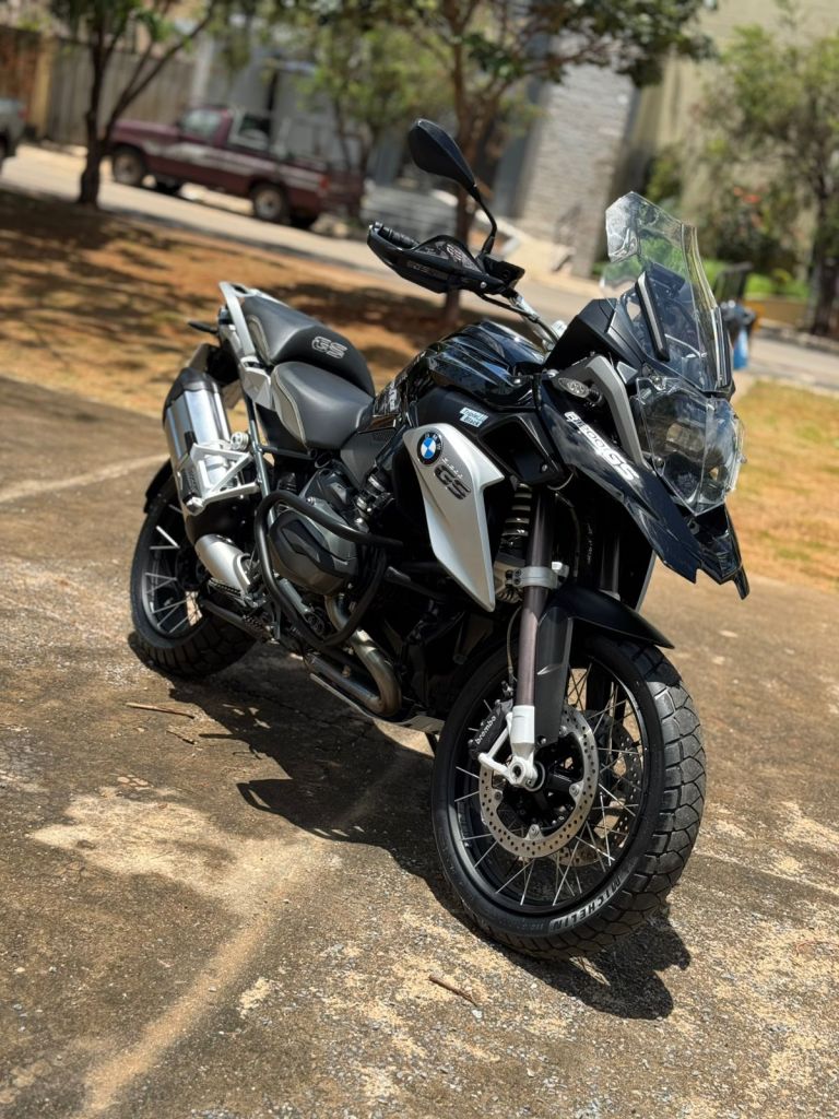 BMW R 1200 GS 2015/2016 - Chibiu Motos - Motos Nacionais e Importadas, Oficina Especializada, Loja de PeÃ§as, AcessÃ³rios e Boutique - Patos de Minas/MG