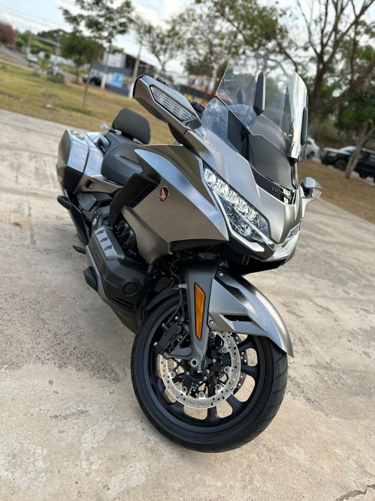 Honda Gold Wing 1800 2018/2019 - Chibiu Motos - Motos Nacionais e Importadas, Oficina Especializada, Loja de PeÃ§as, AcessÃ³rios e Boutique - Patos de Minas/MG