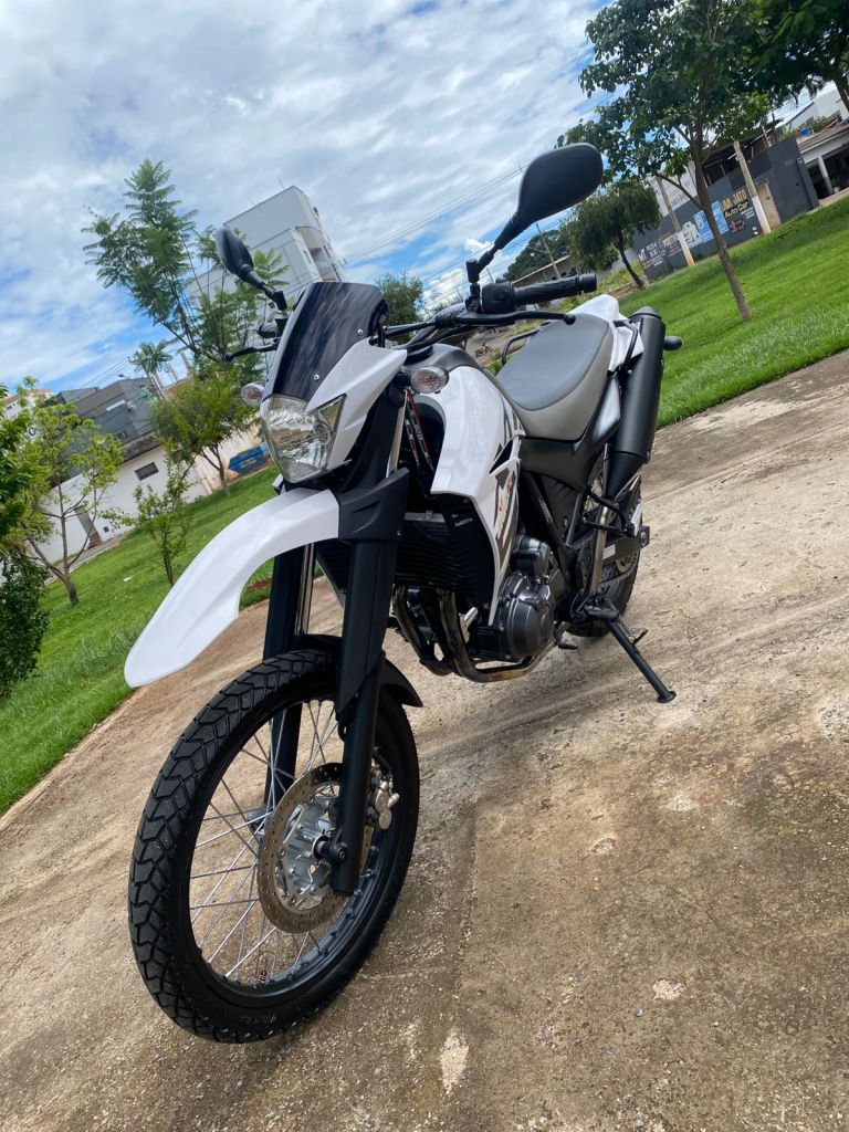 Yamaha XT 660R 2015/2016 - Chibiu Motos - Motos Nacionais e Importadas, Oficina Especializada, Loja de PeÃ§as, AcessÃ³rios e Boutique - Patos de Minas/MG