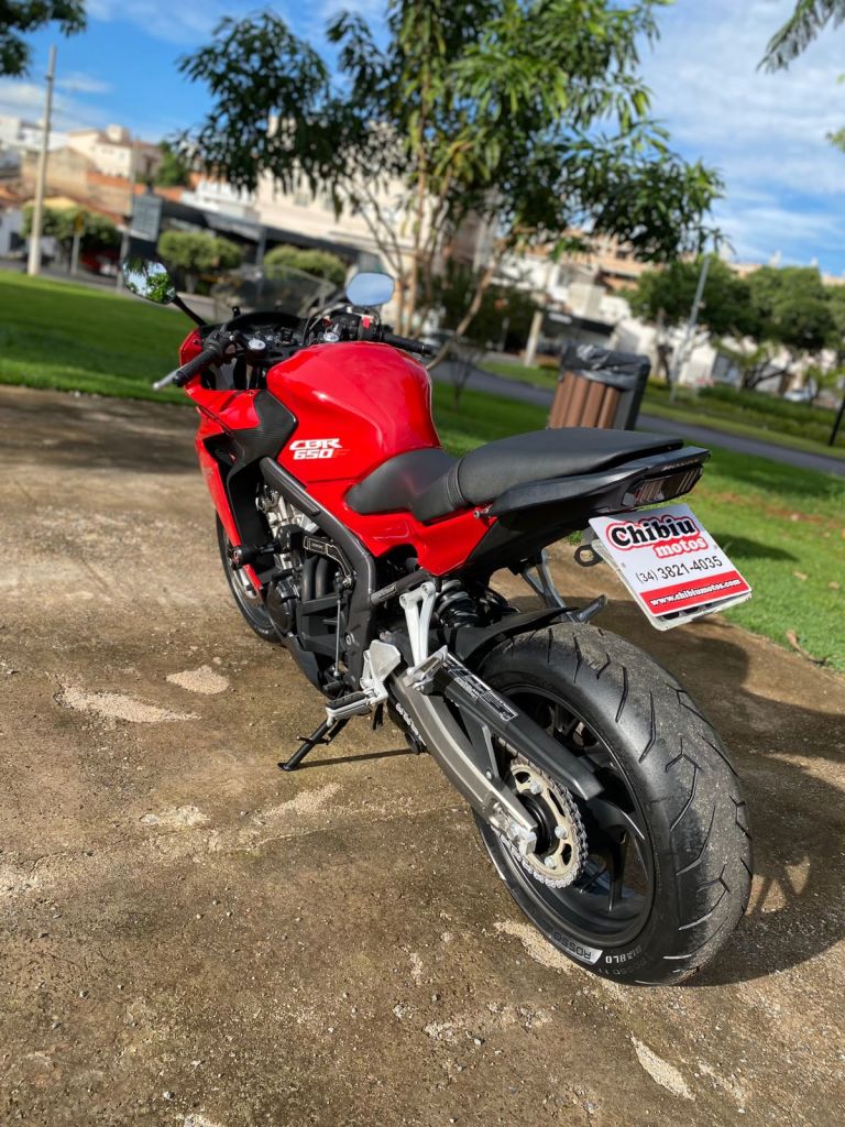 Honda CBR 650 F 2015/2015 - Chibiu Motos - Motos Nacionais e Importadas, Oficina Especializada, Loja de PeÃ§as, AcessÃ³rios e Boutique - Patos de Minas/MG