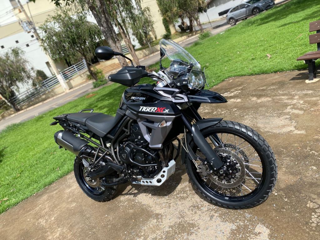 Triumph Tiger 800 XCX 2017/2017 - Chibiu Motos - Motos Nacionais e Importadas, Oficina Especializada, Loja de PeÃ§as, AcessÃ³rios e Boutique - Patos de Minas/MG