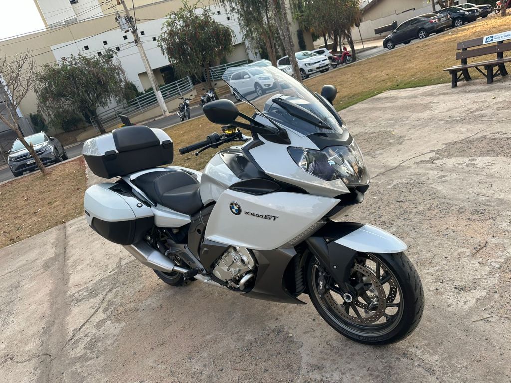 BMW K 1600 GT 2012/2013 - Chibiu Motos - Motos Nacionais e Importadas, Oficina Especializada, Loja de PeÃ§as, AcessÃ³rios e Boutique - Patos de Minas/MG