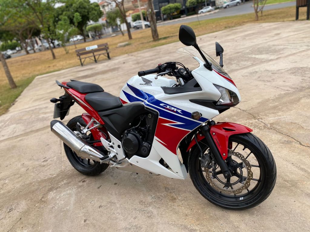 Honda CBR 500 R 2015/2015 - Chibiu Motos - Motos Nacionais e Importadas, Oficina Especializada, Loja de PeÃ§as, AcessÃ³rios e Boutique - Patos de Minas/MG