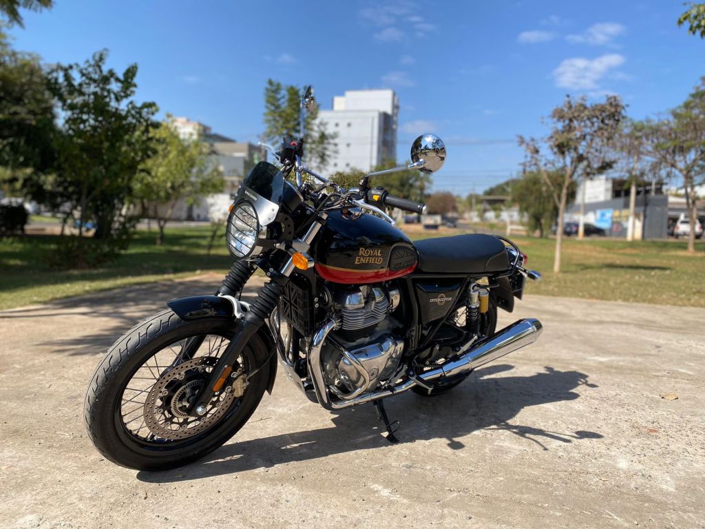 ROYAL ENFIELD  INTERCEPTOR 650 2023/2023 - Chibiu Motos - Motos Nacionais e Importadas, Oficina Especializada, Loja de PeÃ§as, AcessÃ³rios e Boutique - Patos de Minas/MG