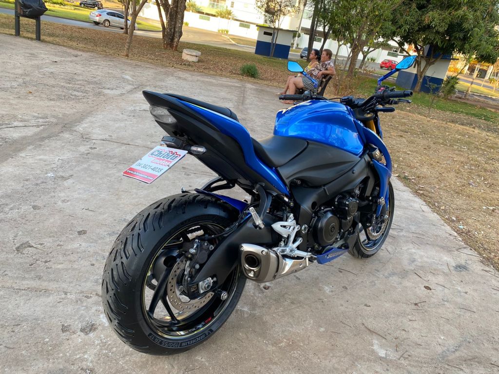 Suzuki GSX S 1000 A 2017/2018 - Chibiu Motos - Motos Nacionais e Importadas, Oficina Especializada, Loja de PeÃ§as, AcessÃ³rios e Boutique - Patos de Minas/MG