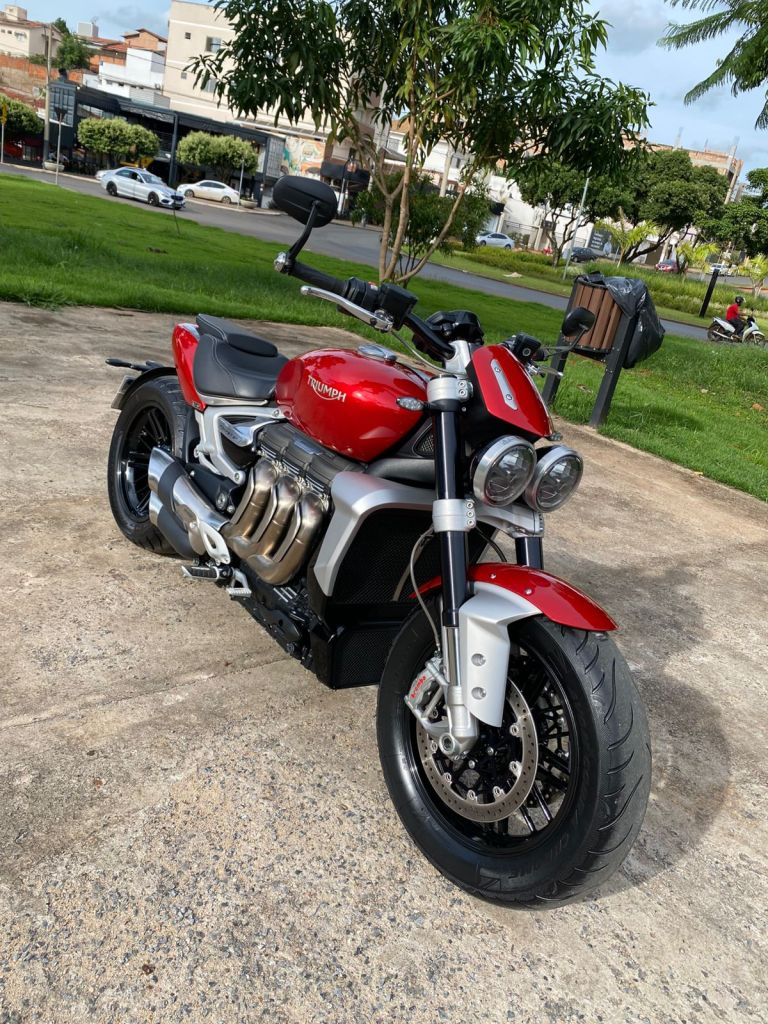 Triumph ROCKET 3R 2021/2022 - Chibiu Motos - Motos Nacionais e Importadas, Oficina Especializada, Loja de PeÃ§as, AcessÃ³rios e Boutique - Patos de Minas/MG