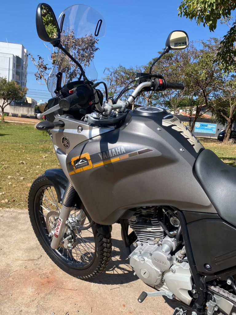 Yamaha Tenere 250 2015/2016 - Chibiu Motos - Motos Nacionais e Importadas, Oficina Especializada, Loja de PeÃ§as, AcessÃ³rios e Boutique - Patos de Minas/MG