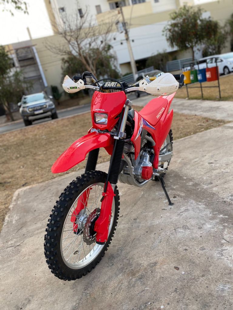 Honda CRF 250 2024/2024 - Chibiu Motos - Motos Nacionais e Importadas, Oficina Especializada, Loja de PeÃ§as, AcessÃ³rios e Boutique - Patos de Minas/MG