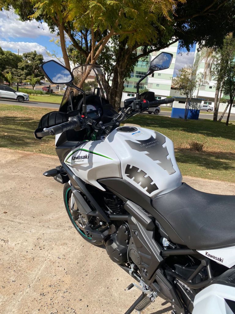 Kawasaki Versys 650 2017/2018 - Chibiu Motos - Motos Nacionais e Importadas, Oficina Especializada, Loja de PeÃ§as, AcessÃ³rios e Boutique - Patos de Minas/MG