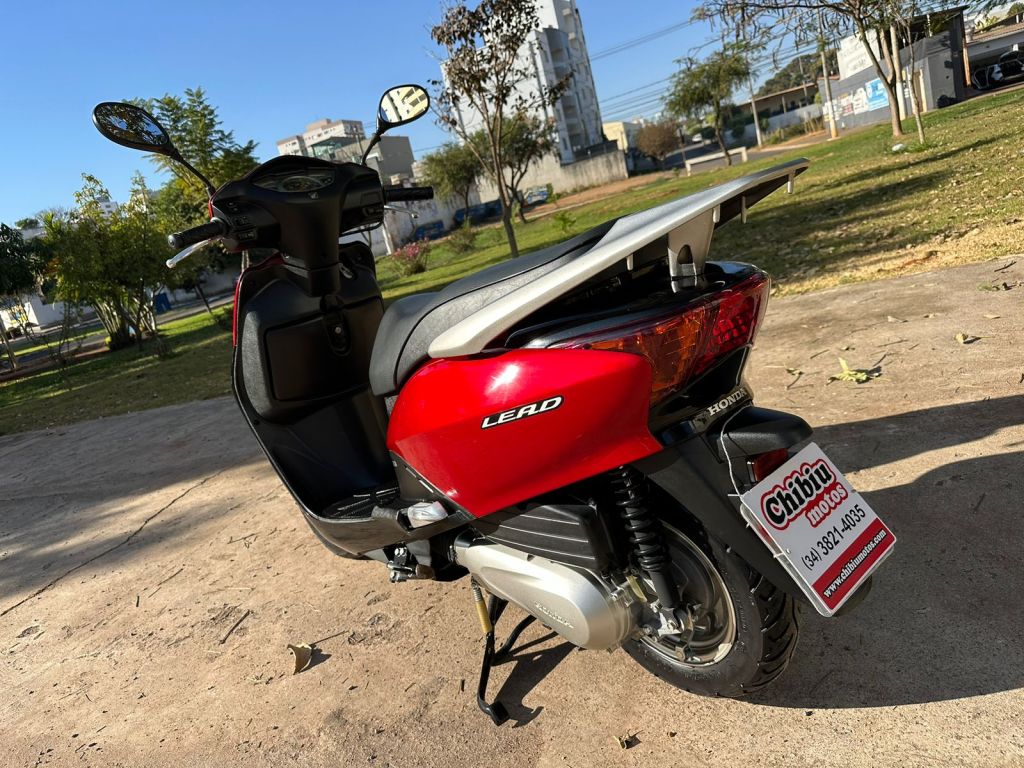 Honda Lead 110 2014/2014 - Chibiu Motos - Motos Nacionais e Importadas, Oficina Especializada, Loja de PeÃ§as, AcessÃ³rios e Boutique - Patos de Minas/MG