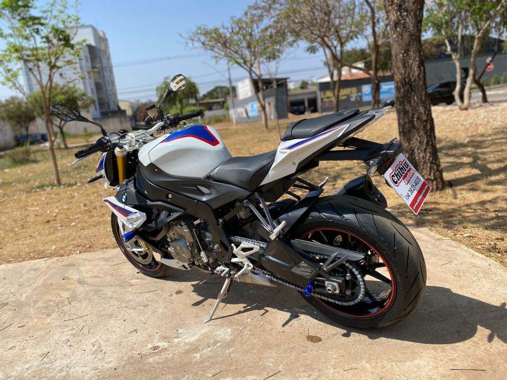 BMW S 1000 R 2018/2018 - Chibiu Motos - Motos Nacionais e Importadas, Oficina Especializada, Loja de PeÃ§as, AcessÃ³rios e Boutique - Patos de Minas/MG