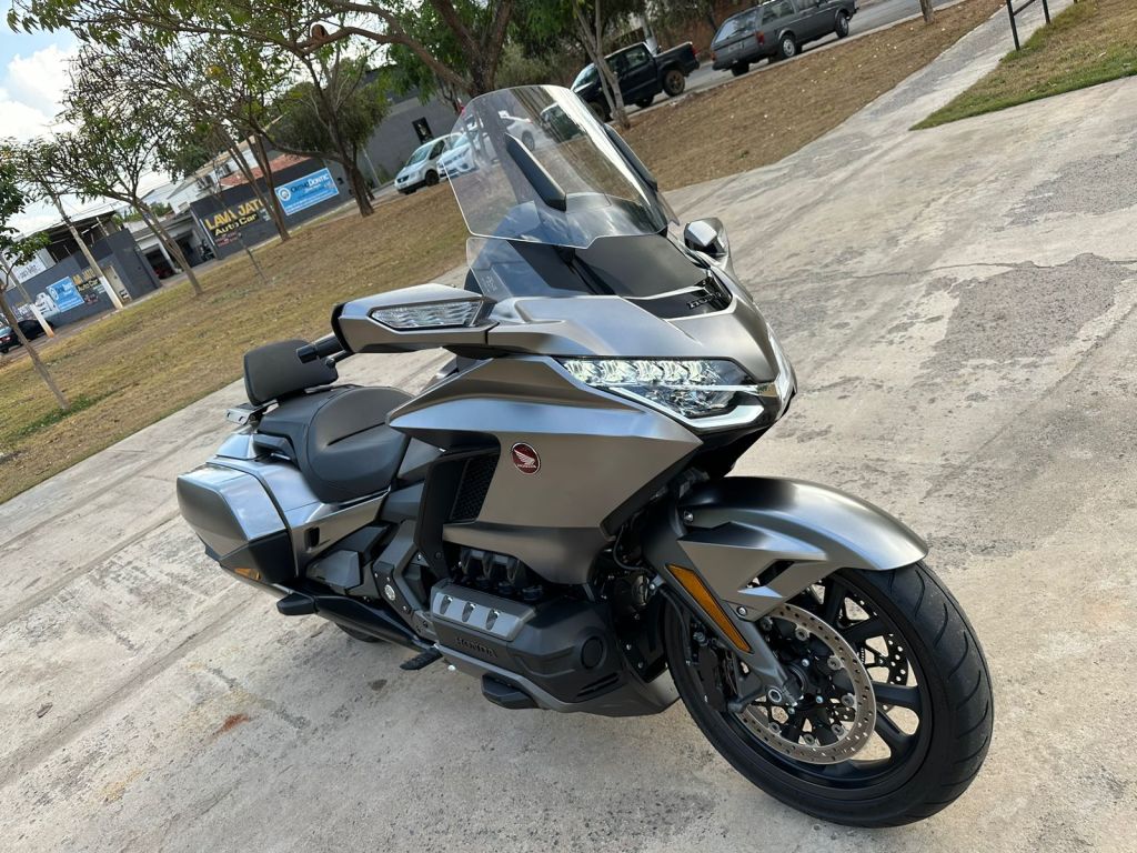 Honda Gold Wing 1800 2018/2019 - Chibiu Motos - Motos Nacionais e Importadas, Oficina Especializada, Loja de PeÃ§as, AcessÃ³rios e Boutique - Patos de Minas/MG