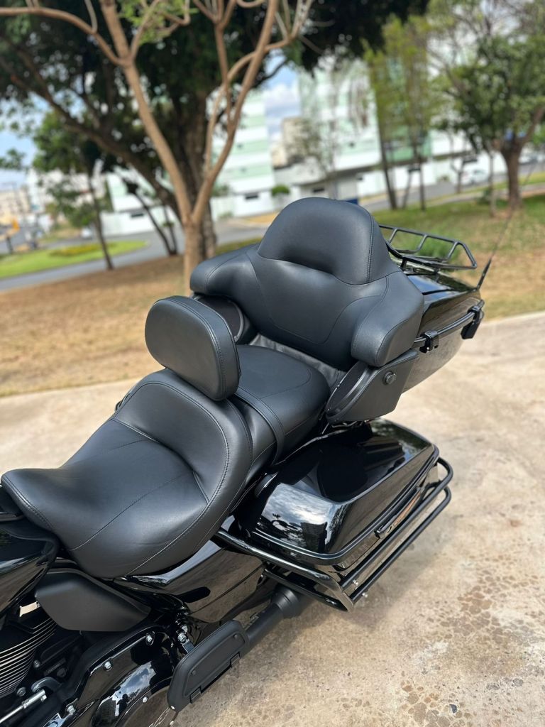 Harley-Davidson ROAD GLIDE 114 2023/2023 - Chibiu Motos - Motos Nacionais e Importadas, Oficina Especializada, Loja de PeÃ§as, AcessÃ³rios e Boutique - Patos de Minas/MG