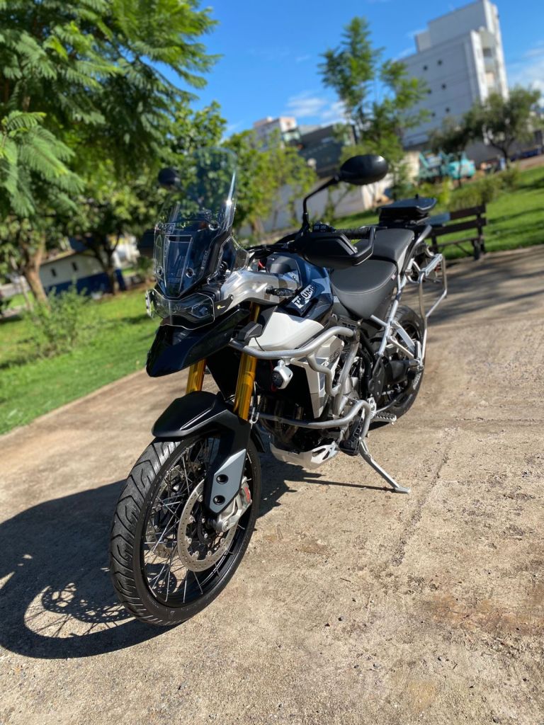 Triumph Tiger 900 Rally Pro 2022/2022 - Chibiu Motos - Motos Nacionais e Importadas, Oficina Especializada, Loja de PeÃ§as, AcessÃ³rios e Boutique - Patos de Minas/MG