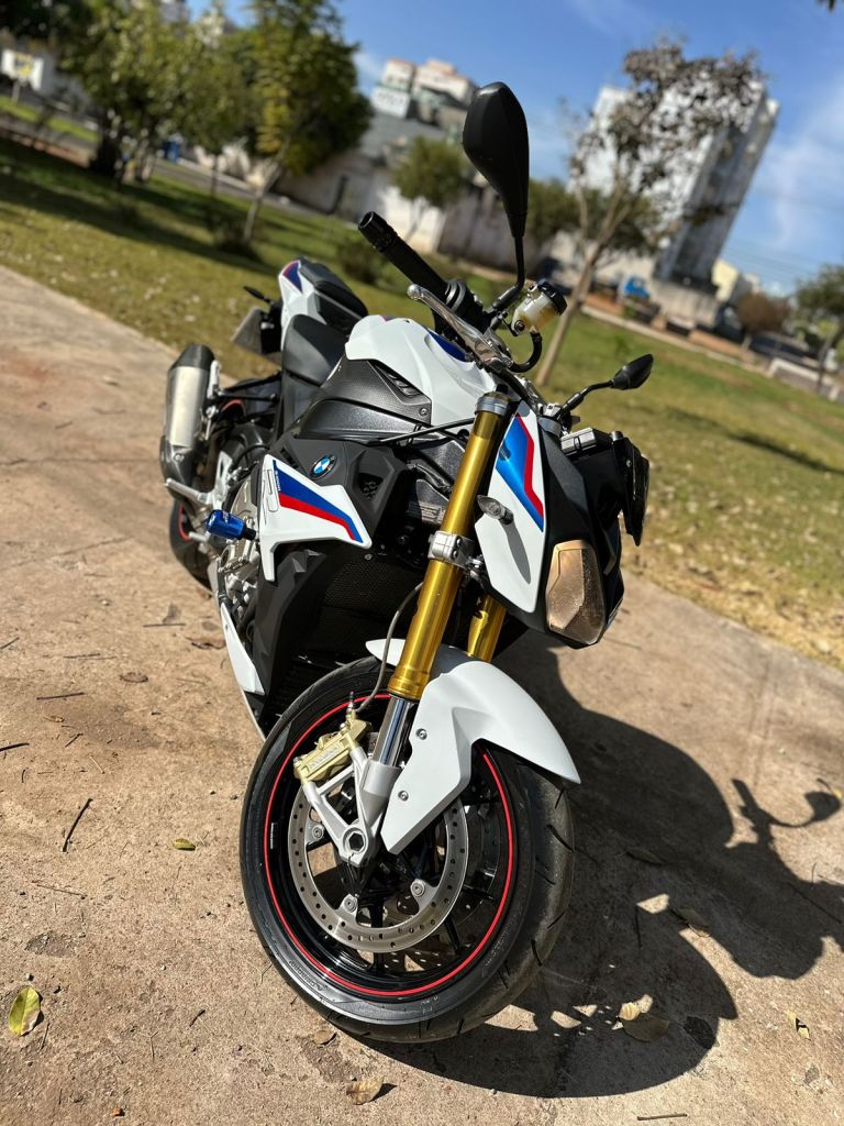 BMW S 1000 R 2018/2018 - Chibiu Motos - Motos Nacionais e Importadas, Oficina Especializada, Loja de PeÃ§as, AcessÃ³rios e Boutique - Patos de Minas/MG