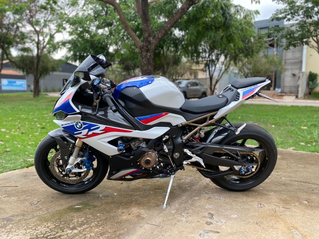 BMW S 1000 RR 2022/2022 - Chibiu Motos - Motos Nacionais e Importadas, Oficina Especializada, Loja de PeÃ§as, AcessÃ³rios e Boutique - Patos de Minas/MG