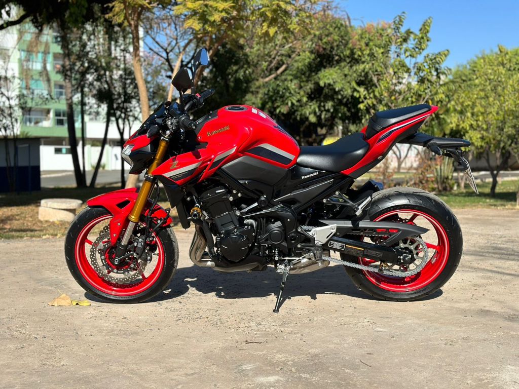 Kawasaki Z 900 2022/2022 - Chibiu Motos - Motos Nacionais e Importadas, Oficina Especializada, Loja de PeÃ§as, AcessÃ³rios e Boutique - Patos de Minas/MG