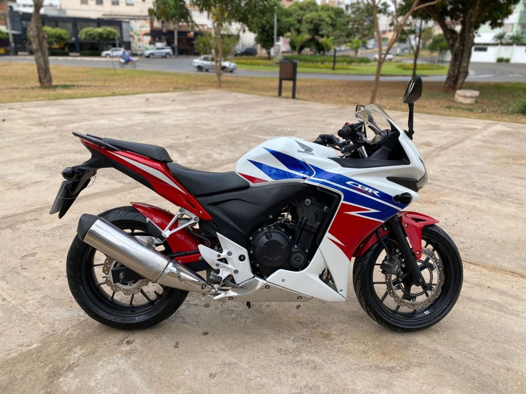 Honda CBR 500 R 2015/2015 - Chibiu Motos - Motos Nacionais e Importadas, Oficina Especializada, Loja de PeÃ§as, AcessÃ³rios e Boutique - Patos de Minas/MG