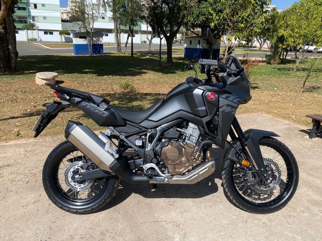 Honda AFRICA TWIN  2024/2024 - Chibiu Motos - Motos Nacionais e Importadas, Oficina Especializada, Loja de PeÃ§as, AcessÃ³rios e Boutique - Patos de Minas/MG