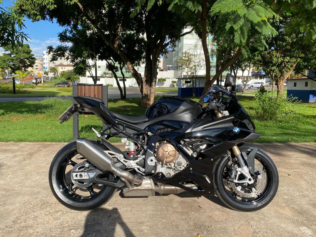 BMW S 1000 RR 2022/2022 - Chibiu Motos - Motos Nacionais e Importadas, Oficina Especializada, Loja de PeÃ§as, AcessÃ³rios e Boutique - Patos de Minas/MG