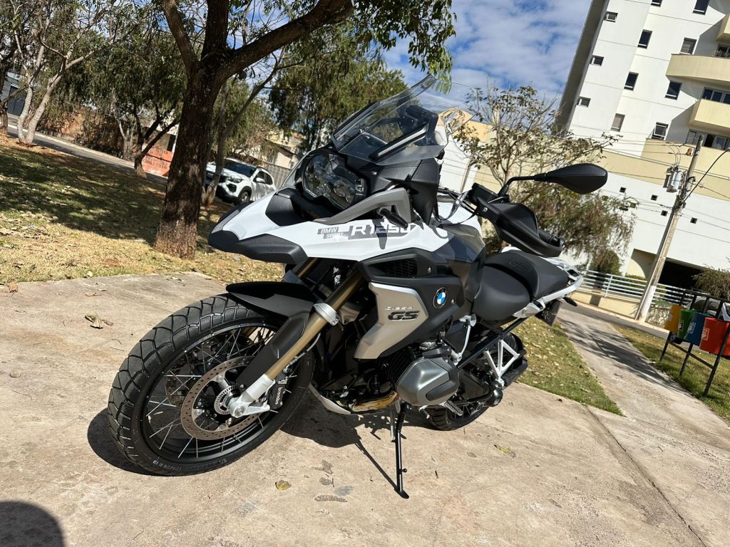 BMW R1250 GS PREMIUM  2023/2024 - Chibiu Motos - Motos Nacionais e Importadas, Oficina Especializada, Loja de PeÃ§as, AcessÃ³rios e Boutique - Patos de Minas/MG